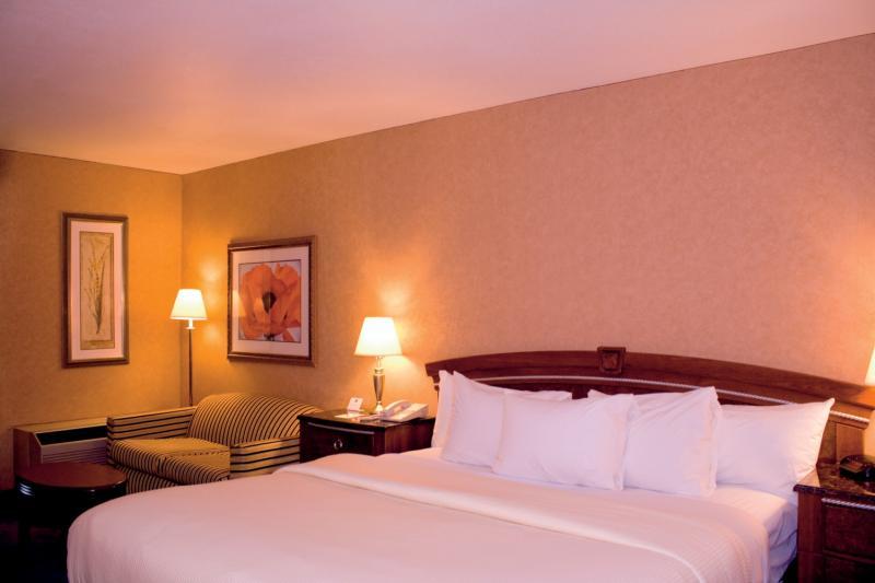 Clarion Inn Conference Center 모데스토 객실 사진