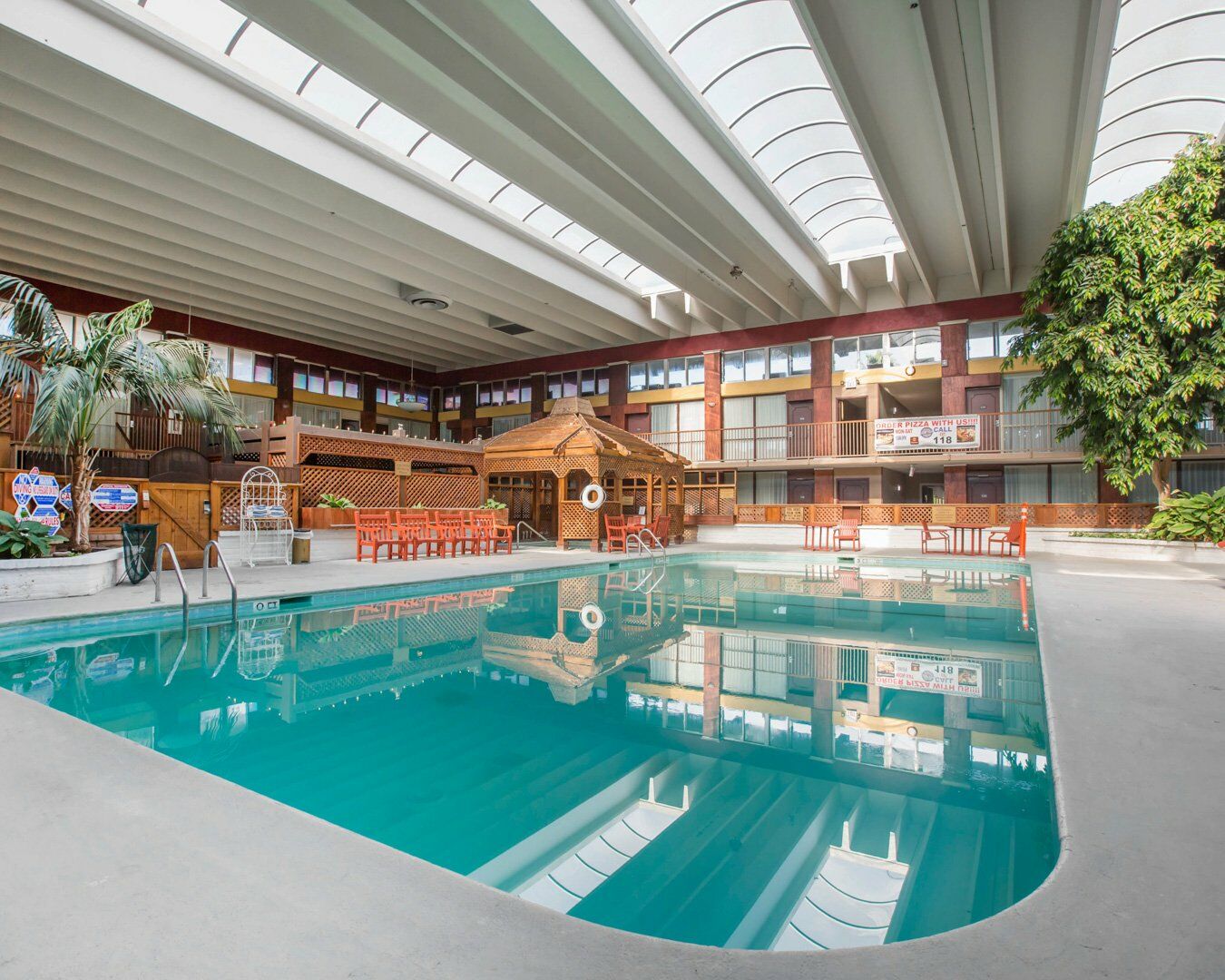 Clarion Inn Conference Center 모데스토 외부 사진